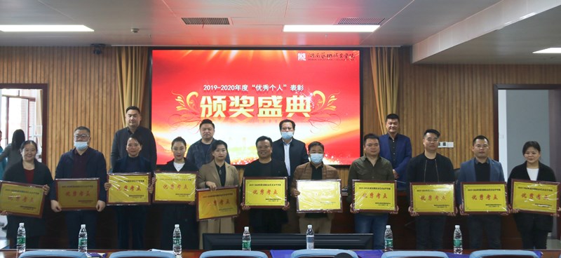 懷化吉光琴行有限公司,懷化吉光琴行,懷化鋼琴，懷化琴行，懷化雅馬哈鋼琴